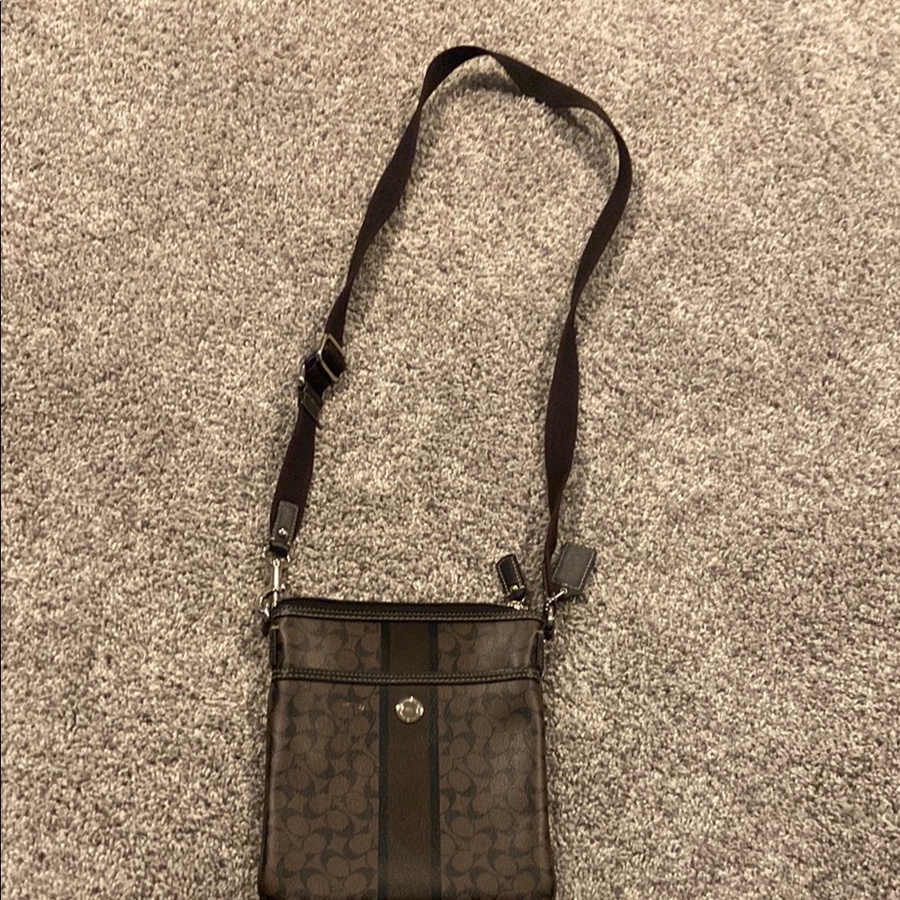 Coach Signature Crossbody Bag - Brown
